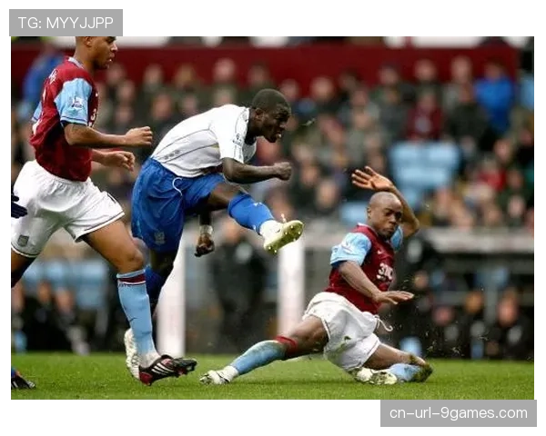 维拉公园瞬间：利昂·贝利断球后5秒内完成射门，典型的高位转换