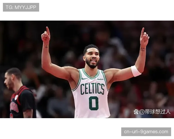 战报：塔图姆高效砍下三双，凯尔特人全队分享球体系大胜活塞